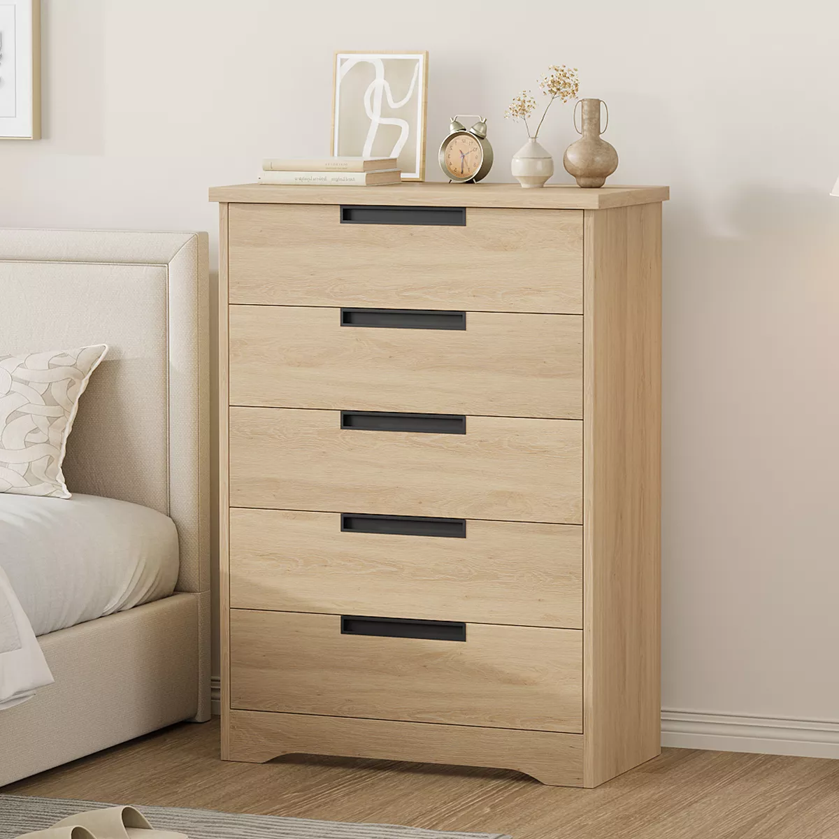 Wooden Chest of Drawers for Bedroom.