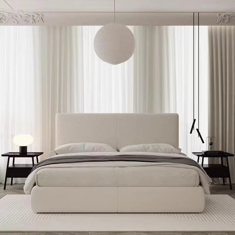 Modern Minimalist Upholstered Platform Bed.