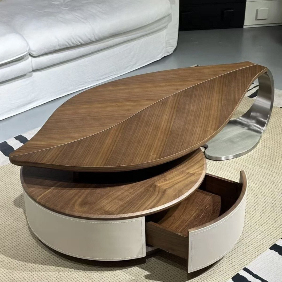 Italian-Inspired Leaf Coffee Table – Modern Luxury for Small Spaces